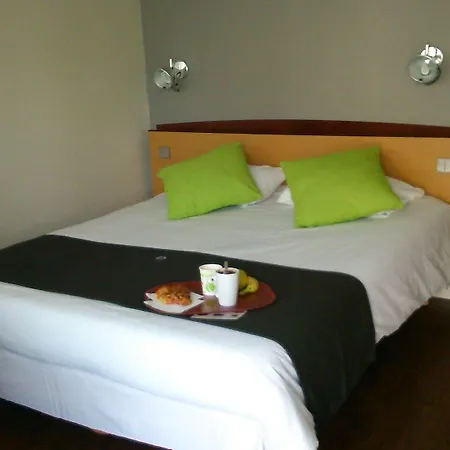 Hotel Restaurante Campanile De 3*