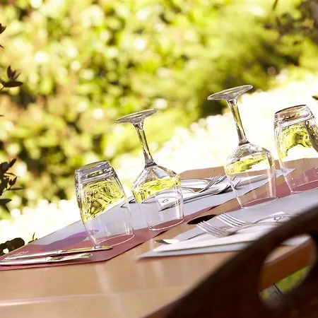Restaurant Campanile De 3*