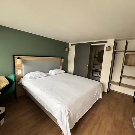 Campanile Hotel