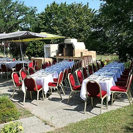 Campanile Hotel 3*