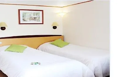 Campanile Hotel 3*